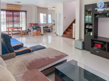 *****บ้านเดี่ยวมือสอง ม.บ้านสวนผึ้ง รามอินทรา65 บนเนื้อที่เยอะถึง 59.5 ตร.ว. ฟังก์ชัน 3 ห้องนอน 3 ห้องน้ำ 2 ที่จอดรถ บ้านสวย ทำเลสุดปัง เชื่อมต่อได้หลายเส้นทาง ใกล้รถไฟฟ้าสายสีชมพู "สถานีรามอินทรา 40" และทางด่วน "ฉลองรัช" รายล้อมด้วยสิ่งอำนวยความสะดวกมาย